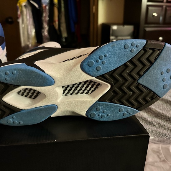 Shaq Attack Reebok Pump size 11 - Picture 3 of 7